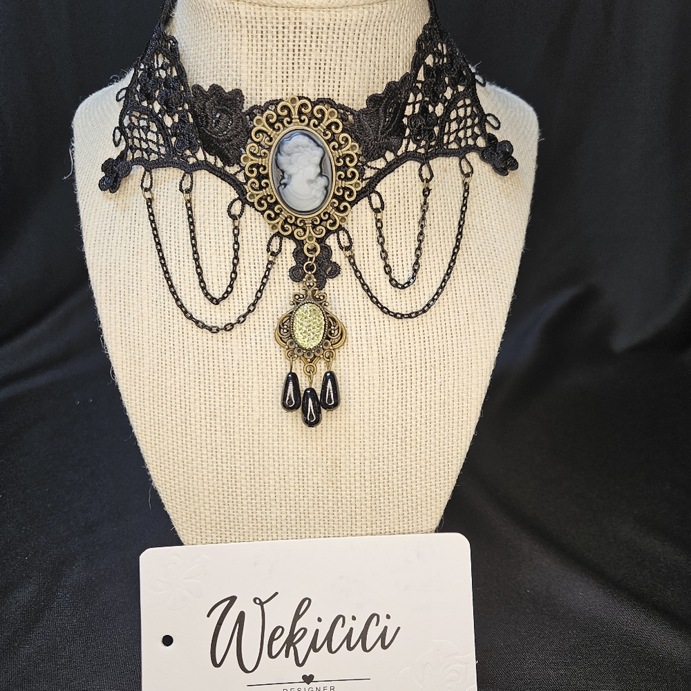 New Women Lace Short (choker) Whimsigoth Steampunk Lace 15" Cameo W/Drop Pendant